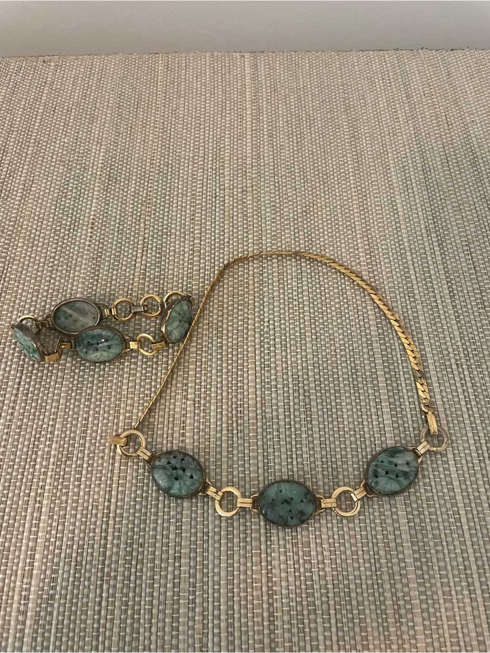 Vintage Jade and Gold Choker and Bracelet Set
